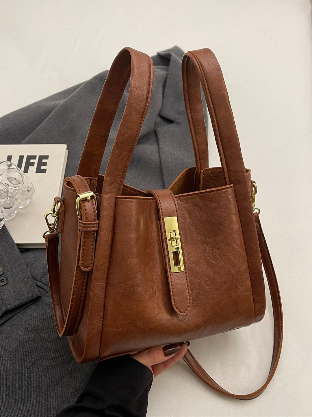 KALINA | BORSA TOTE ELEGANTE DALLO STILE CONTEMPORANEO