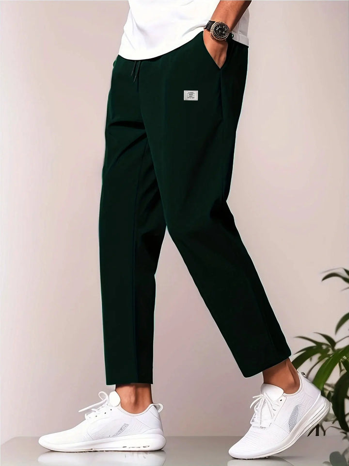 LEONE | PANTALONI ELEGANTI STRETCH ESSENZIALI