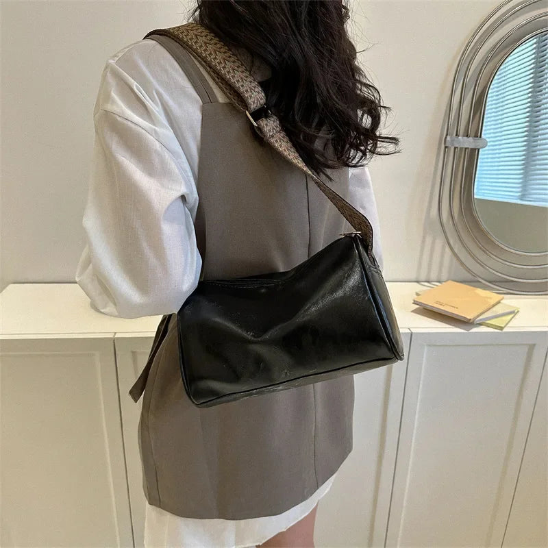 YARA | BORSA A TRACOLLA MINIMAL DALL&