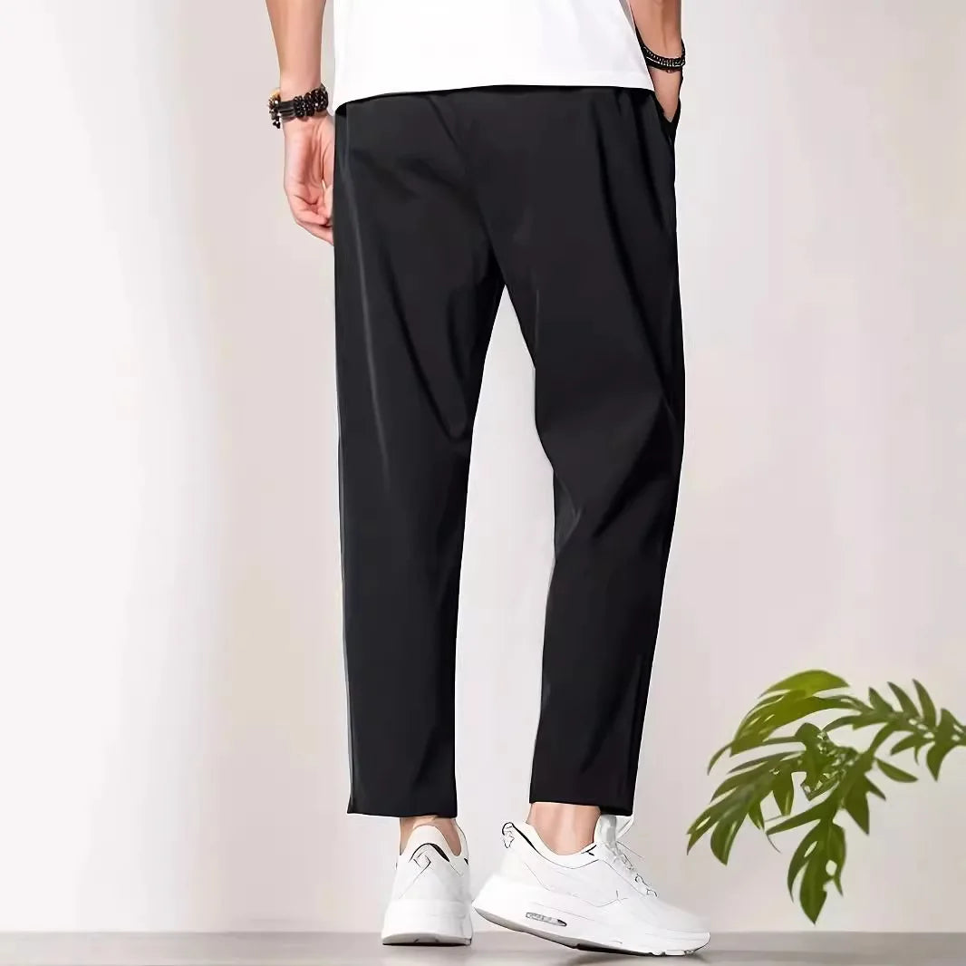 LEONE | PANTALONI ELEGANTI STRETCH ESSENZIALI