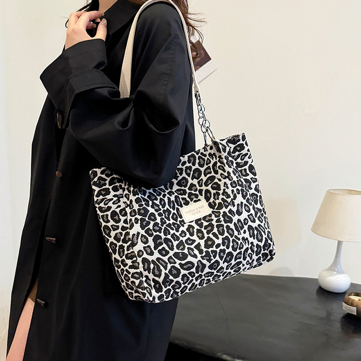 ZAHRA | BORSA ANIMALIER ELEGANTE DAL CARATTERE DECISO