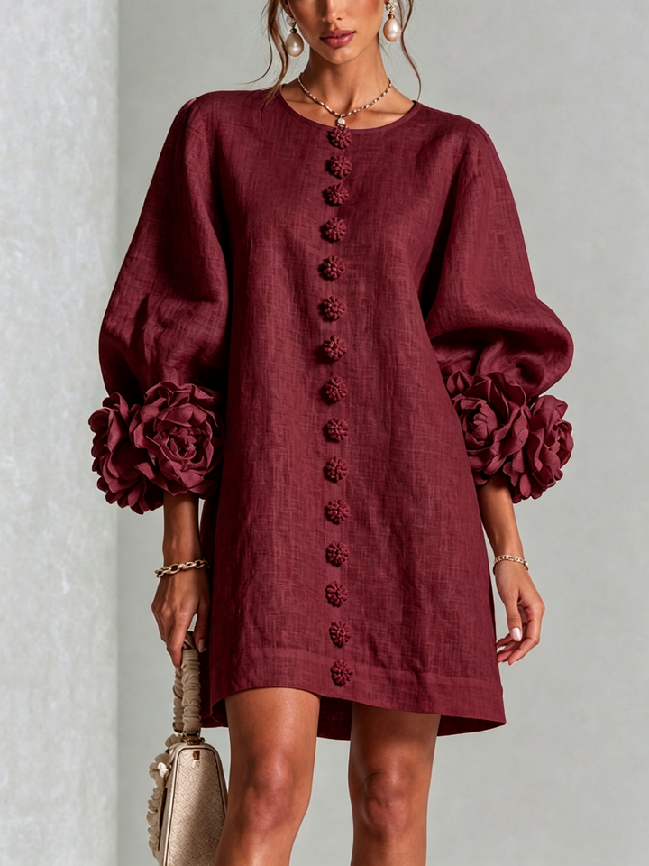 Ornella | Abito Mini Bordeaux con Rose 3D ai Polsini