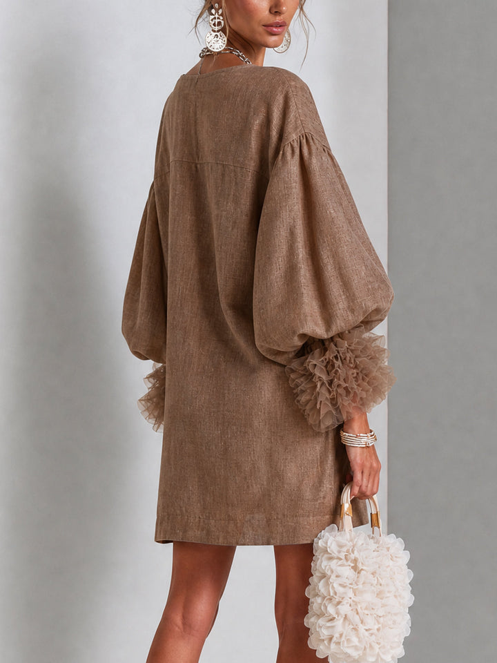 Flora | Abito Mini Cammello con Polsini Ruffled in Tulle