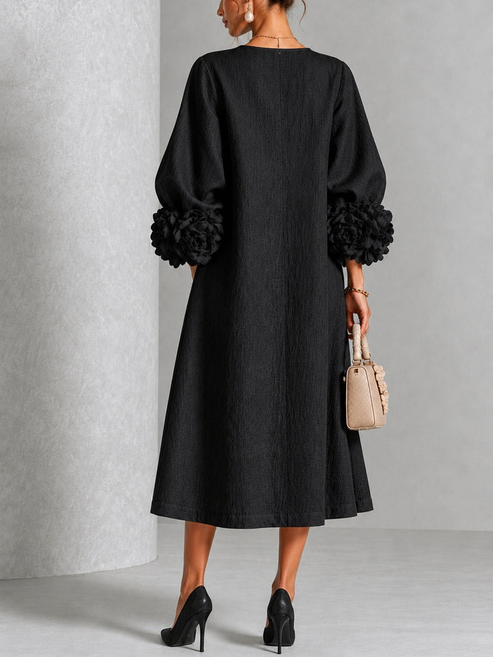 Alessandra | Abito Mini Nero con Rose 3D ai Polsini