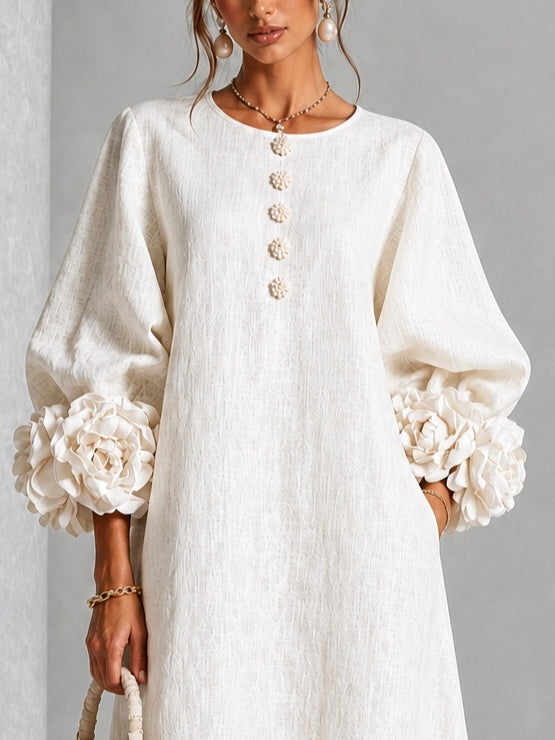 Celeste | Abito Midi Bianco con Rose 3D ai Polsini