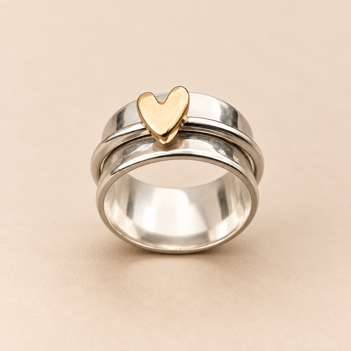 AMELIE | ANELLO CON CUORE DORATO