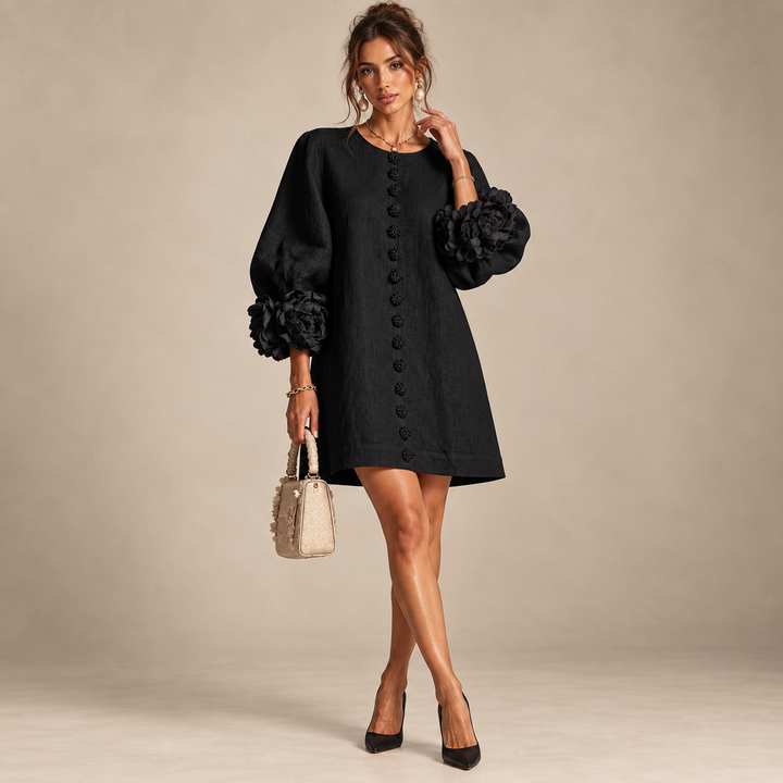 Anastasia | Abito Nero Elegante con Dettagli Floreali 3D