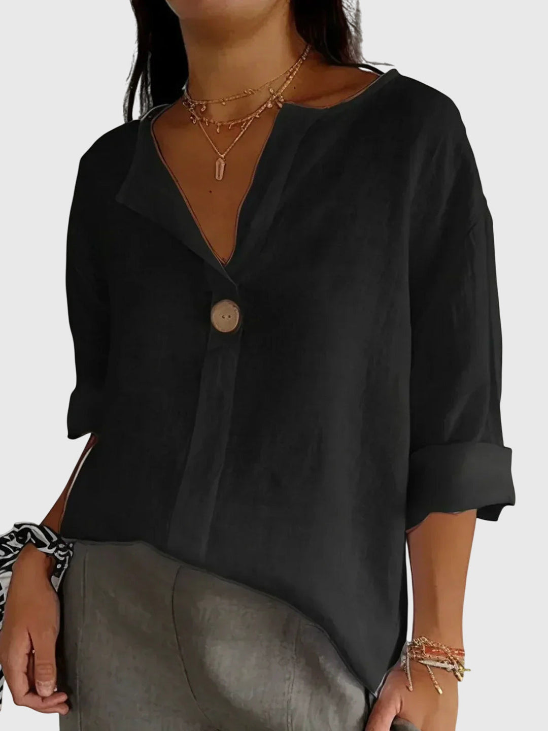 AURORA | BLUSA IN LINO CON BOTTONE DECORATIVO