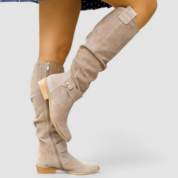 Elena | Stivali Alti Traforati in Camoscio Beige