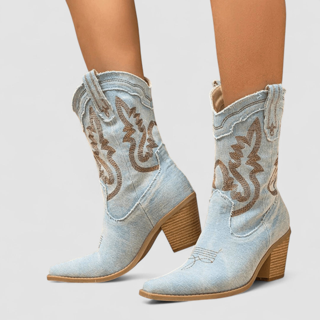 Gemma | Stivaletti Texani in Denim Chiaro con Ricami