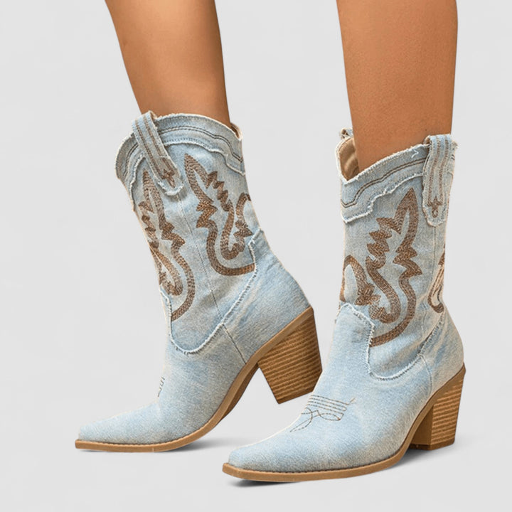 Gemma | Stivaletti Texani in Denim Chiaro con Ricami