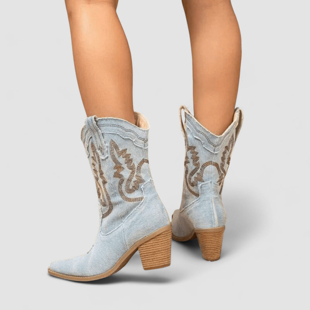 Gemma | Stivaletti Texani in Denim Chiaro con Ricami
